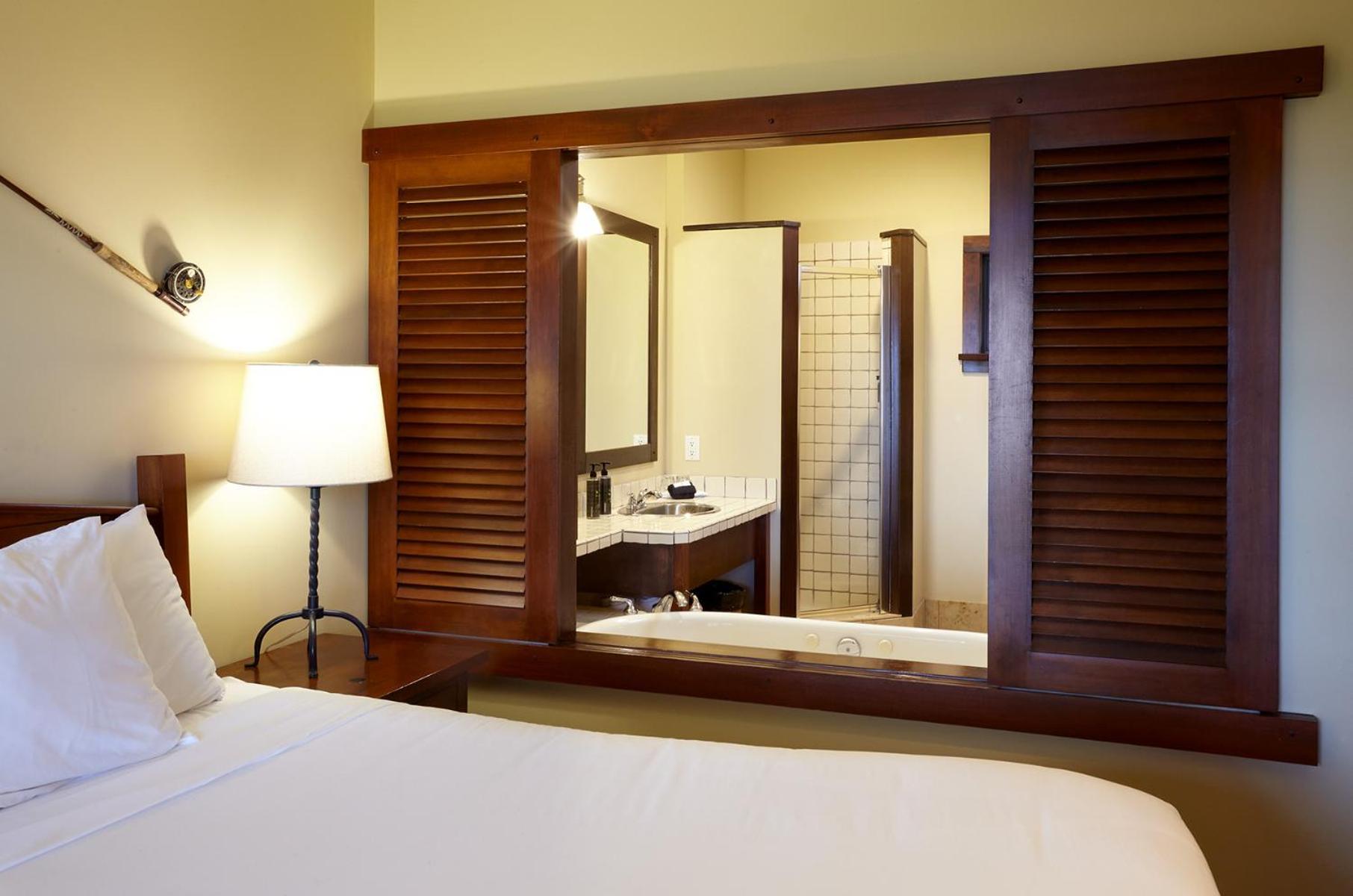 Middle Beach Lodge Tofino Ngoại thất bức ảnh